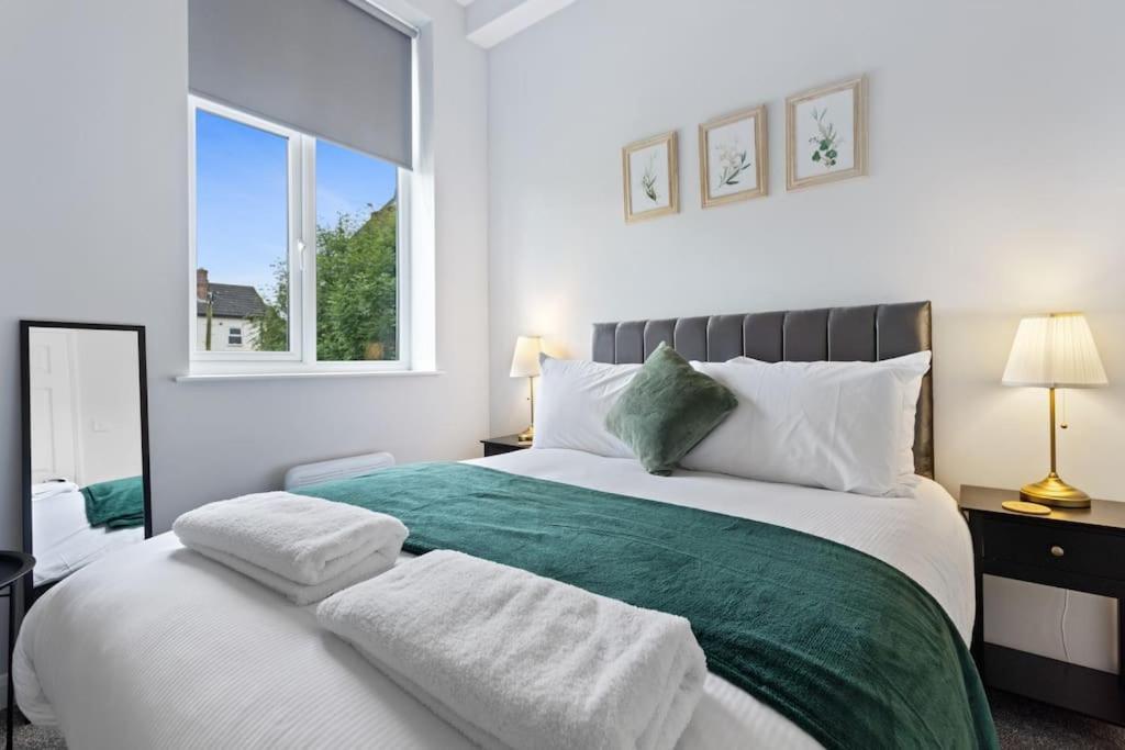 Modern Apartment Free Parking Double Bed Suite 5 Νότιγχαμ Εξωτερικό φωτογραφία